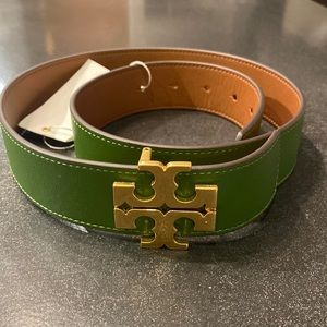 Tory Burch 1.5” reversible belt size S